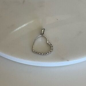 Silver 925 bear shaped pendant